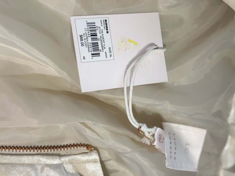 LC Lauren Conrad Women's Zip-Up Velvet Bomber Jacket Almost Yellow Size XL - Picture 4 of 8
